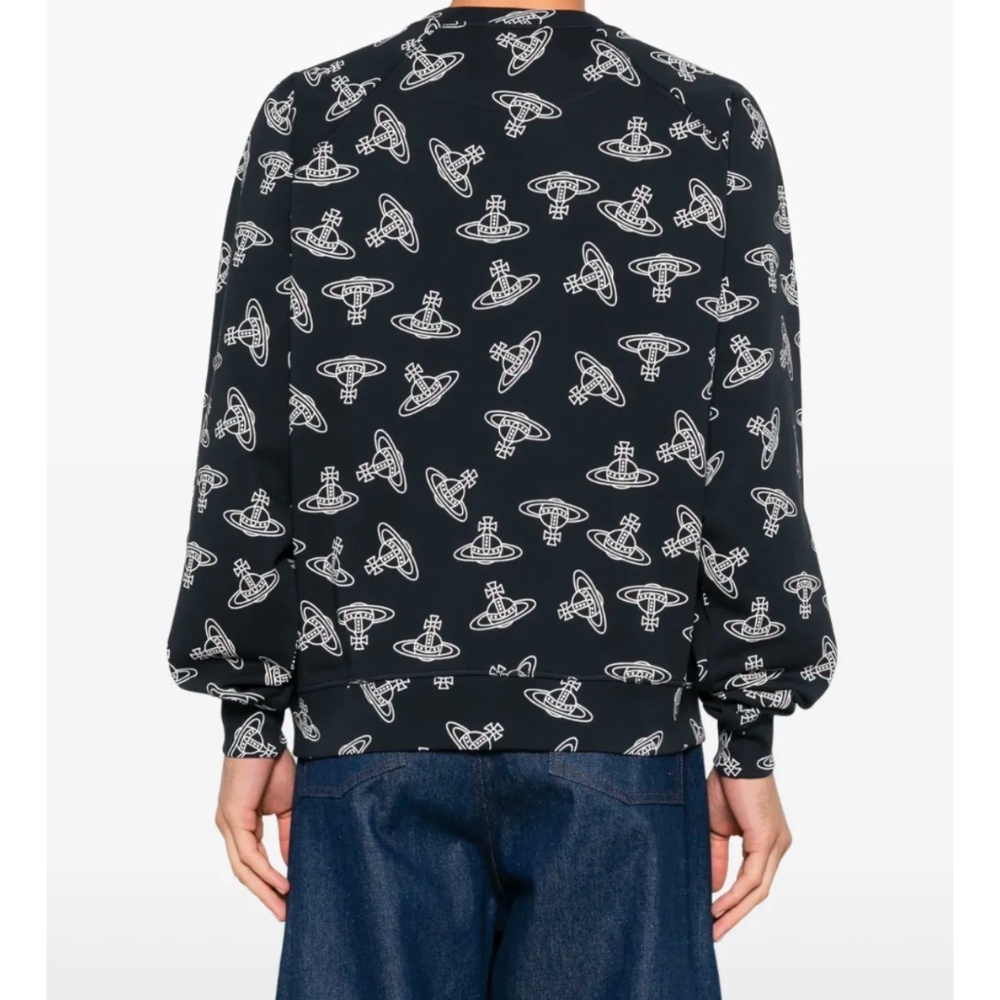 Vivienne Westwood Embroidered Orb Sweatshirt SZ M BNWT - Picture 3 of 16